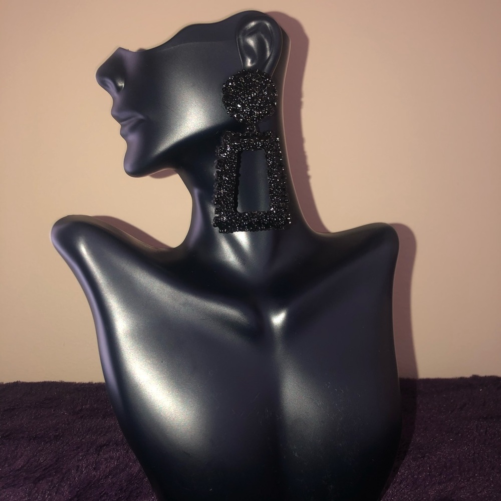 Black Fashion Earrings